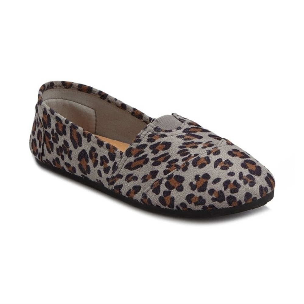 Tammy Gray Leopard Flats